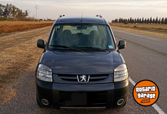 Utilitarios - Peugeot Partner patagonica gnc pe 2014 GNC 146000Km - En Venta