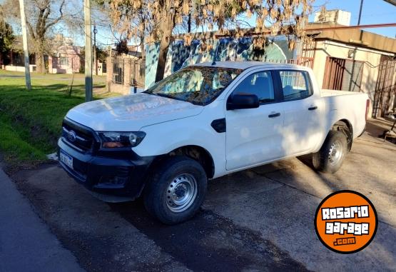 Camionetas - Ford Ford Ranger 2.2 XL 2017 2017 Diesel 195000Km - En Venta