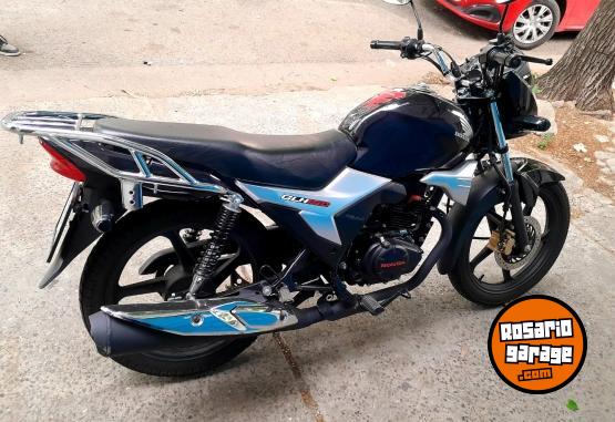Motos - Honda Glh 150 2024 Nafta 8000Km - En Venta