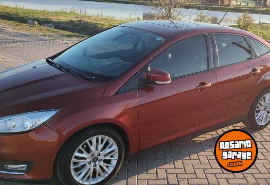 Autos - Ford FOCUS 3 SE PLUS+ 2.0 � AT 2018 Nafta 114000Km - En Venta