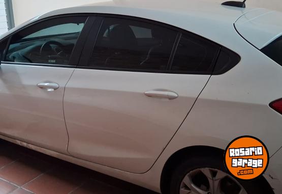 Autos - Chevrolet CRUZE LT 1.4T 5P 2022 Nafta 40000Km - En Venta