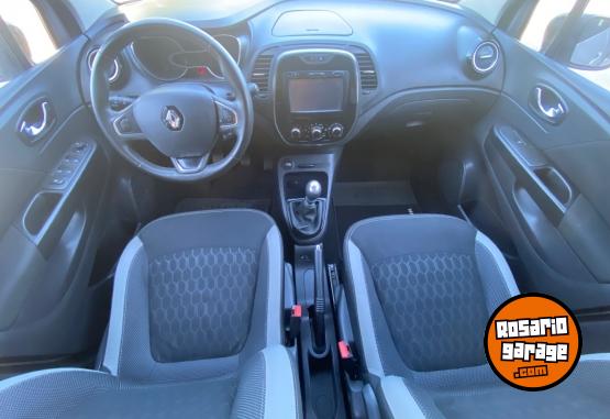 Autos - Renault Captur Zen 2.0 2017 Nafta 77000Km - En Venta