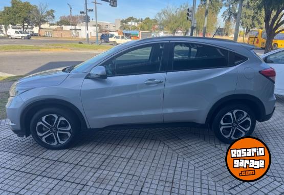 Autos - Honda HRV EX 1.8 2017 Nafta 119000Km - En Venta