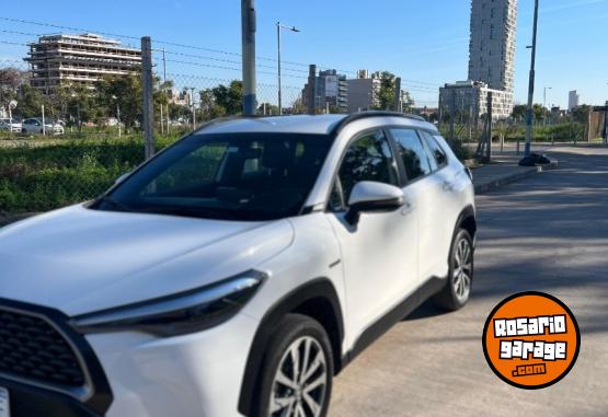 Autos - Toyota COROLLA CROSS XEI HEV 1.8 2022 Electrico / Hibrido 60000Km - En Venta