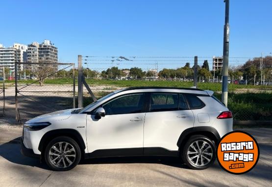 Autos - Toyota COROLLA CROSS XEI HEV 1.8 2022 Electrico / Hibrido 60000Km - En Venta