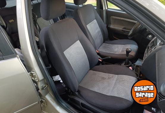 Autos - Ford Fiesta Max Edge Plus 2007 GNC 261000Km - En Venta