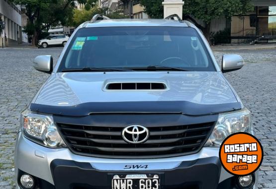 Camionetas - Toyota SW4 SRv 4x4 7 asientos 2014 Diesel  - En Venta