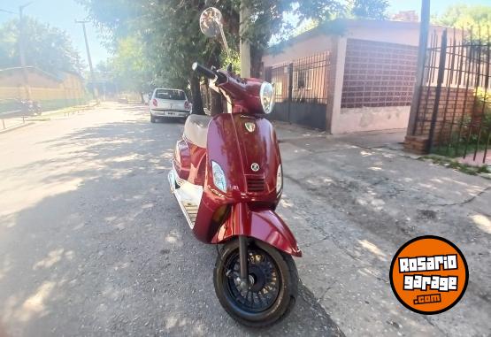 Motos - Zanella Styler 2022 Nafta 21600Km - En Venta