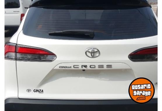 Camionetas - Toyota Corolla Cross XEI cvt 2023 Nafta 24000Km - En Venta