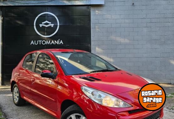 Autos - Peugeot 207 Active 2014 Nafta 110000Km - En Venta