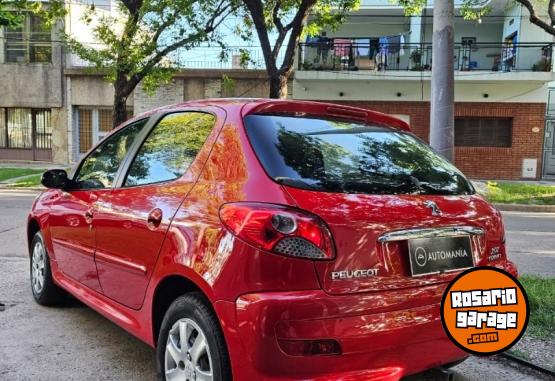 Autos - Peugeot 207 Active 2014 Nafta 110000Km - En Venta