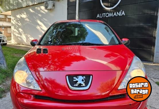 Autos - Peugeot 207 Active 2014 Nafta 110000Km - En Venta