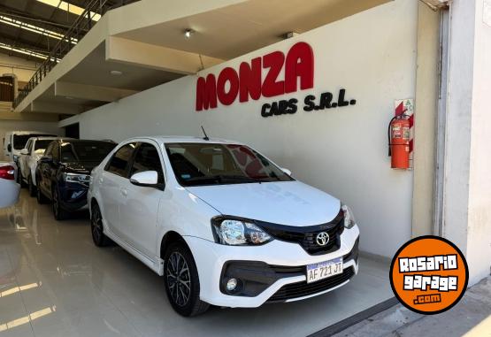 Autos - Toyota Etios XLS 2023 Nafta 92000Km - En Venta