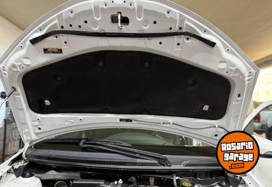 Autos - Toyota Etios XLS 2023 Nafta 92000Km - En Venta