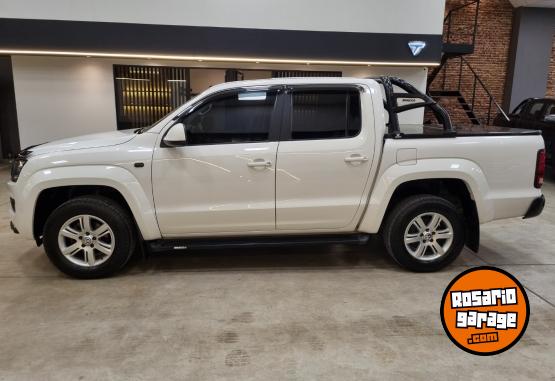 Camionetas - Volkswagen AMAROK TRENDLINE 2.0L 4X2 2015 Diesel 160000Km - En Venta
