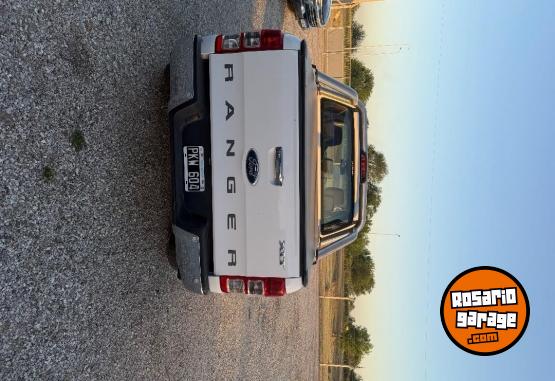 Camionetas - Ford ranger xlt 2016 Diesel 140000Km - En Venta