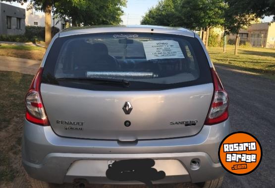 Autos - Renault Sandero 2010 GNC 135000Km - En Venta
