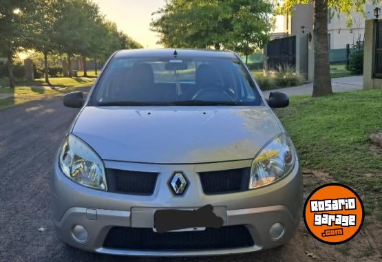 Autos - Renault Sandero 2010 GNC 135000Km - En Venta