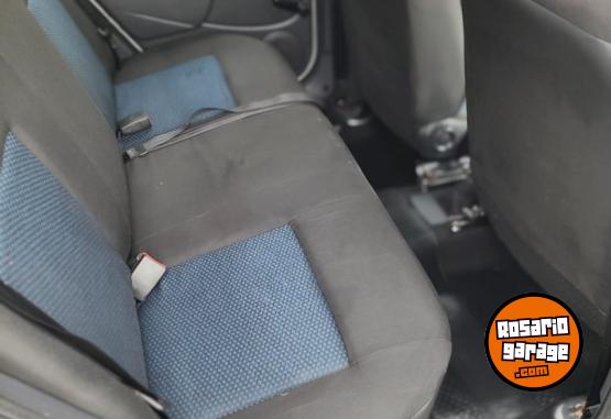 Autos - Renault Sandero 2010 GNC 135000Km - En Venta