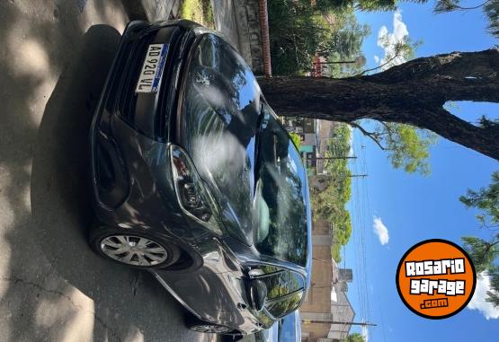 Autos - Peugeot 208 2019 Nafta 98000Km - En Venta
