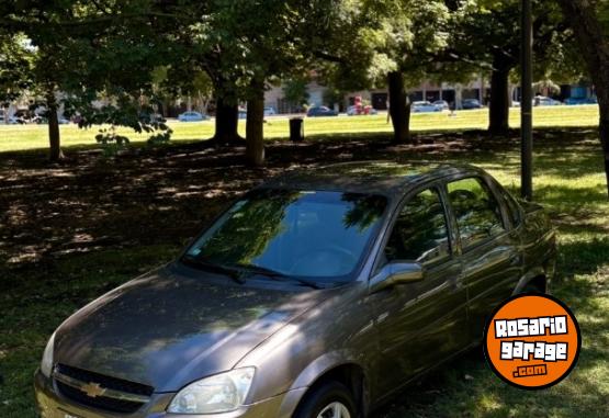 Autos - Chevrolet Corsa Classic Siena Gol 2015 GNC 126000Km - En Venta