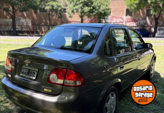Autos - Chevrolet Corsa Classic Siena Gol 2015 GNC 126000Km - En Venta