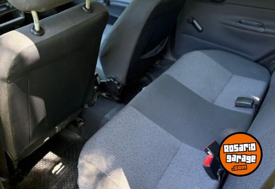 Autos - Chevrolet Corsa Classic Siena Gol 2015 GNC 126000Km - En Venta