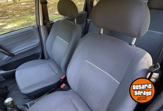 Autos - Chevrolet Corsa Classic Siena Gol 2015 GNC 126000Km - En Venta