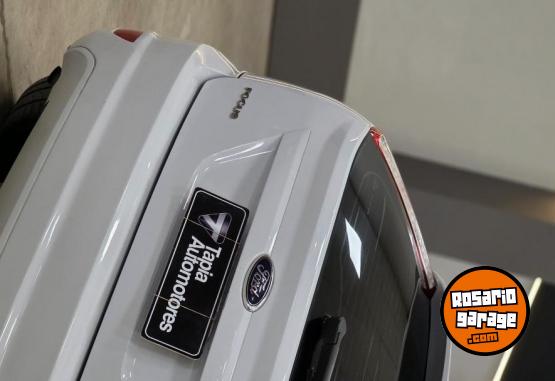Autos - Ford FORD FOCUS TREND 1.6L 2013 Nafta 180000Km - En Venta