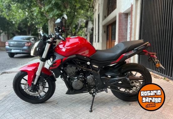 Motos - Benelli TNT 302 2025 Nafta 2000Km - En Venta