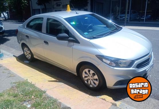 Autos - Chevrolet Onix 2021 Nafta 69000Km - En Venta