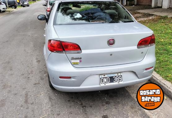 Autos - Fiat Siena 2015 GNC 120000Km - En Venta