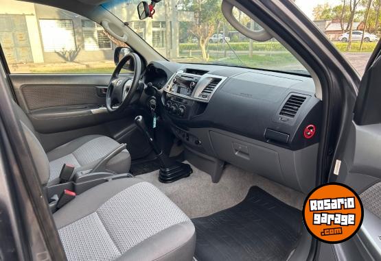 Camionetas - Toyota hilluc 2015 Diesel 100000Km - En Venta