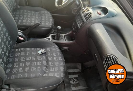 Autos - Peugeot PEUGEOT 206 XRD 1.9 CONFO 2006 Diesel 200000Km - En Venta