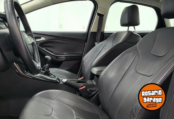 Autos - Ford Focus 2.0 Titanium 2017 Nafta 120000Km - En Venta