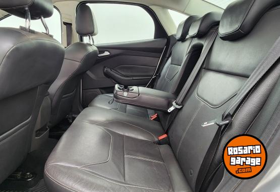 Autos - Ford Focus 2.0 Titanium 2017 Nafta 120000Km - En Venta