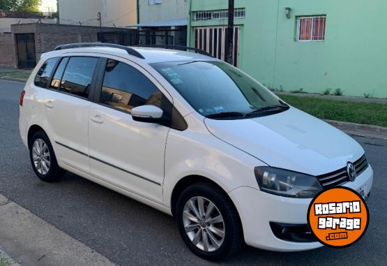 Autos - Volkswagen SURAN 2011 Nafta 1111Km - En Venta