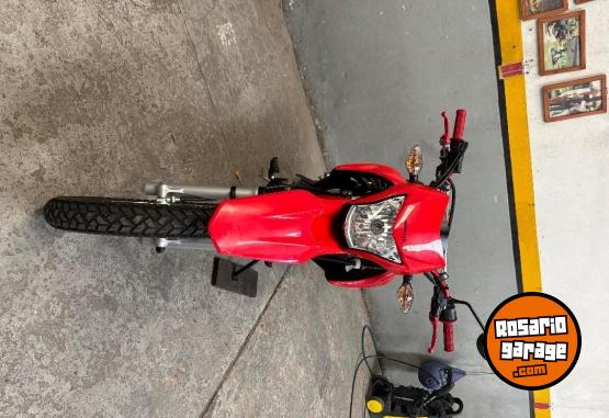 Motos - Honda Xr190 l 2024 Nafta 4800Km - En Venta