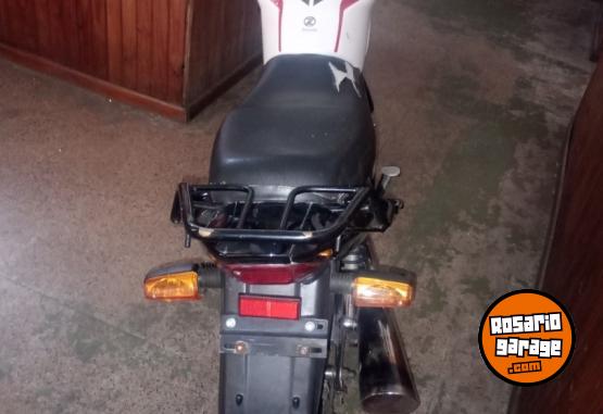 Motos - Zanella Rx 150 z7 2021 Nafta 111111Km - En Venta