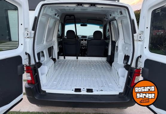 Utilitarios - Peugeot Partnet Furgon 2021 Diesel  - En Venta