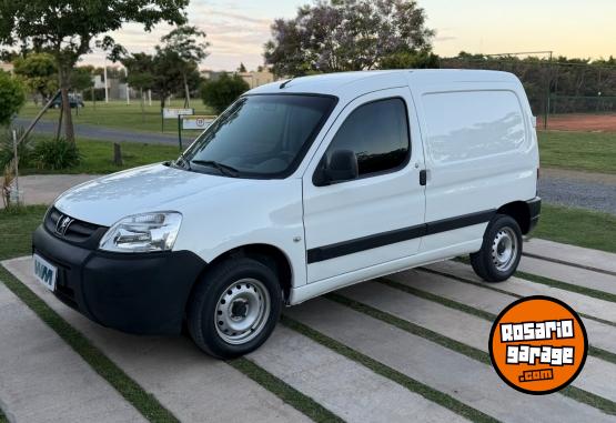 Utilitarios - Peugeot Partnet Furgon 2021 Diesel  - En Venta