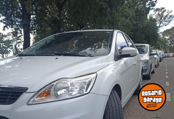 Autos - Ford FORD FOCUS 1.6 5 P TREND 2012 Nafta 126000Km - En Venta