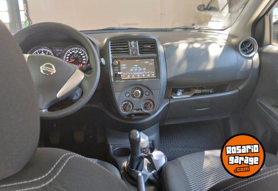 Autos - Nissan Versa 2020 Nafta 107000Km - En Venta