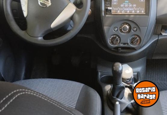Autos - Nissan Versa 2020 Nafta 107000Km - En Venta