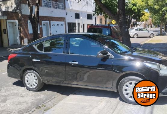 Autos - Nissan Versa 2020 Nafta 107000Km - En Venta