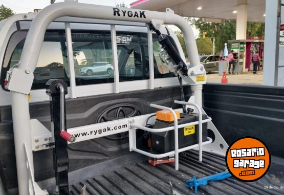 Accesorios para Autos - Barra Hidr�ulica Antivuelco  Pluma para Pick Up - En Venta