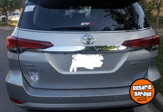 Autos - Toyota Srx 2016 Diesel 160Km - En Venta