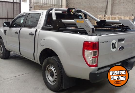 Accesorios para Autos - Jaula Hidr�ulica Antivuelco Pluma para Pick Up - En Venta