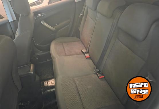 Autos - Peugeot 2008 2017 Nafta 132000Km - En Venta