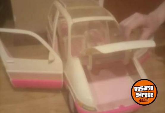 Otros - Auto Barbie Minivan 1995 con accesorios picnic - En Venta